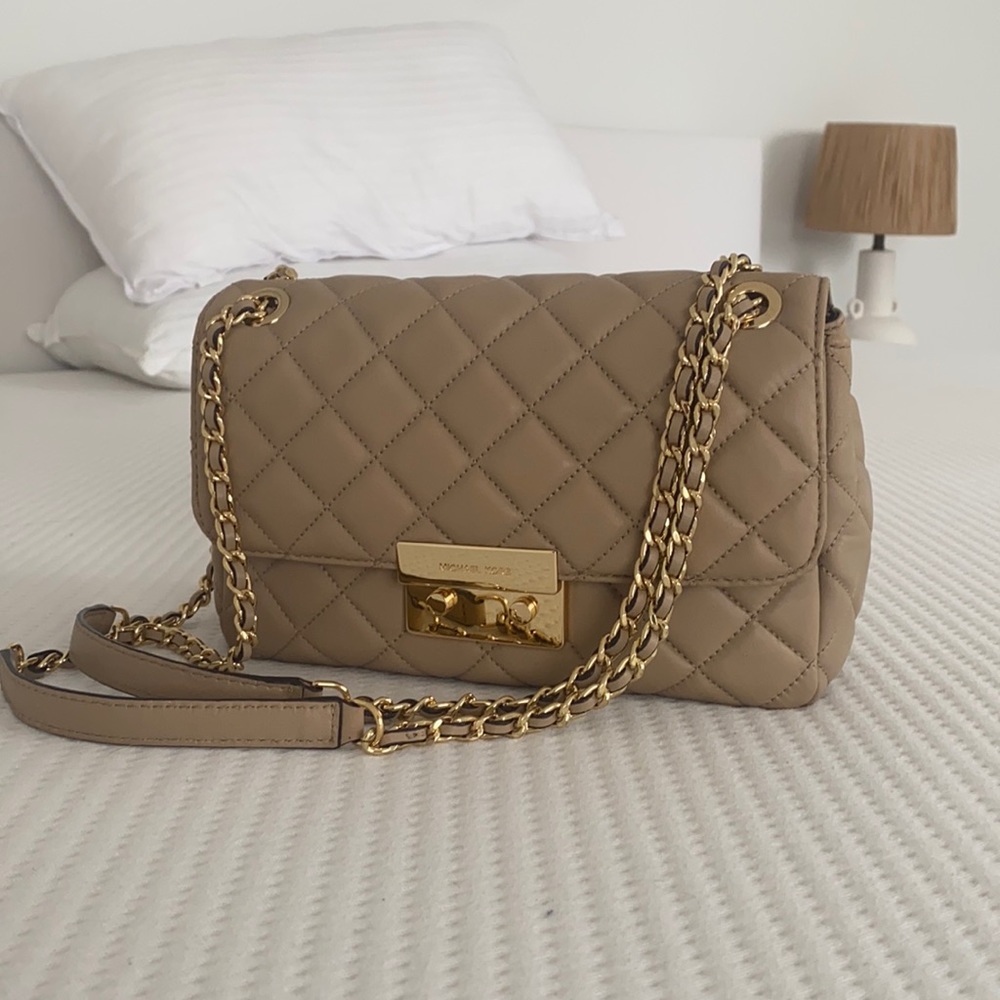 Michael Kors Sloan Large Quilted-Leather Shoulder Bag
